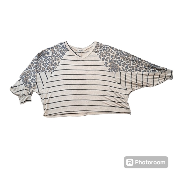 Haptics Size 1X Mixed Print Contrast Trim Top - Picture 1 of 8